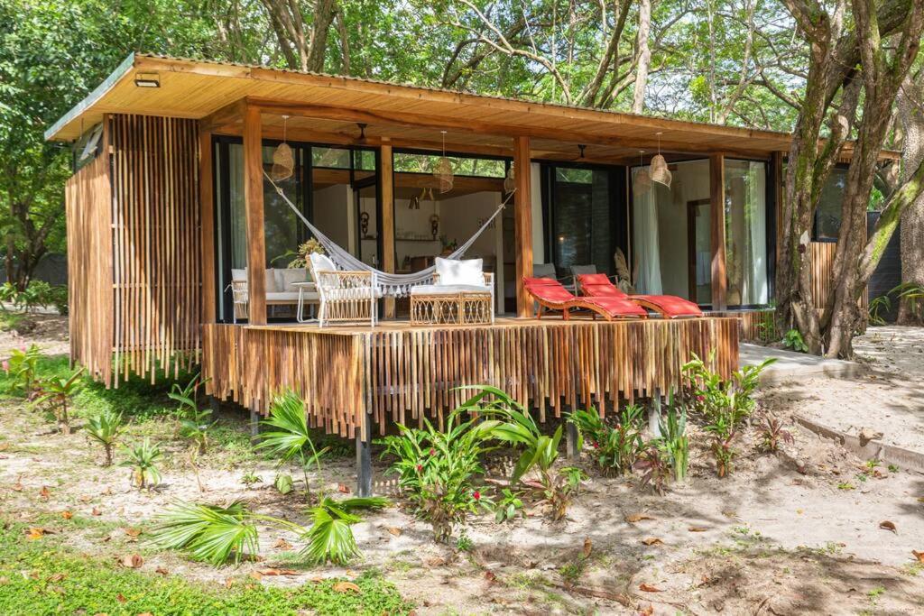 Malka Beachfront Studio