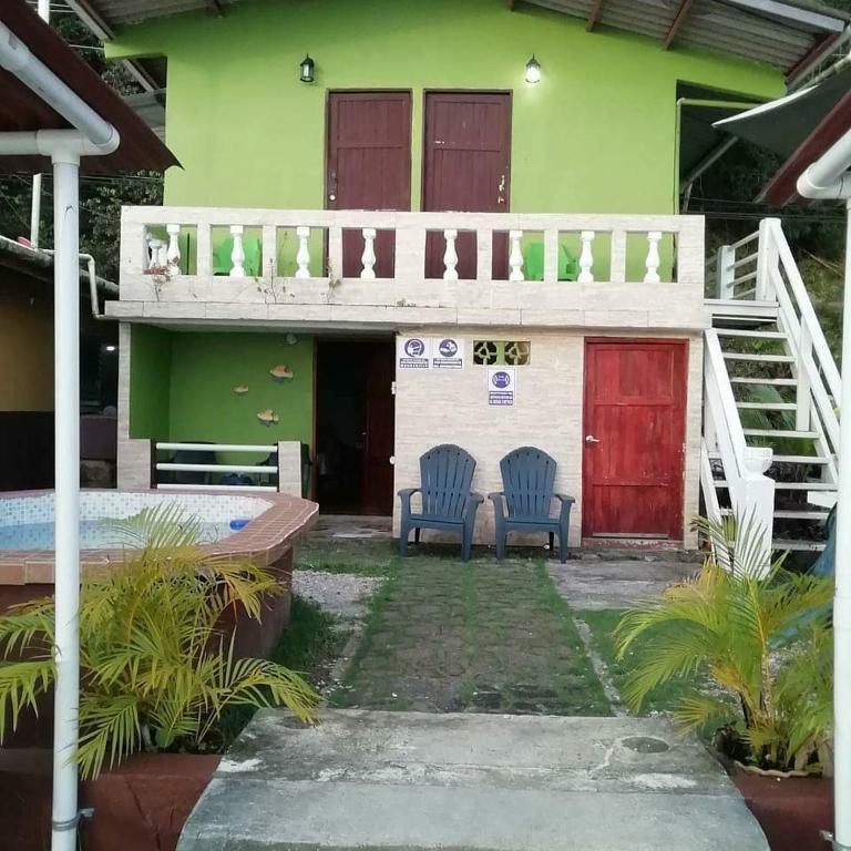 Zahrada ubytování Ofiuras Hostal