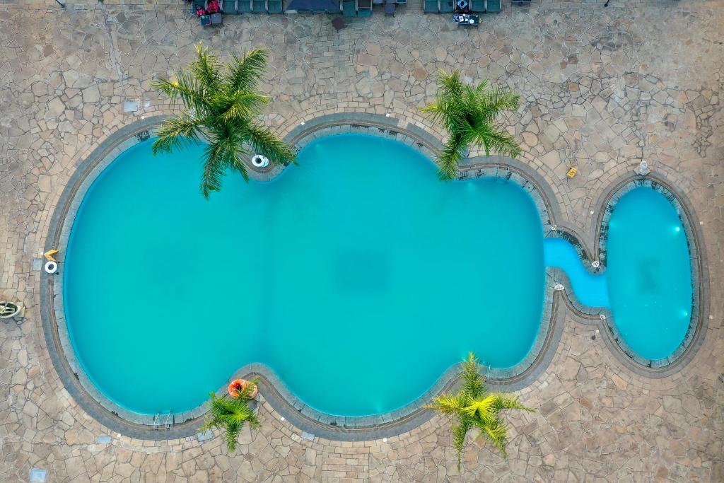 Bazén v ubytování Ciala Resort Hotels In Kisumu nebo v jeho okolí