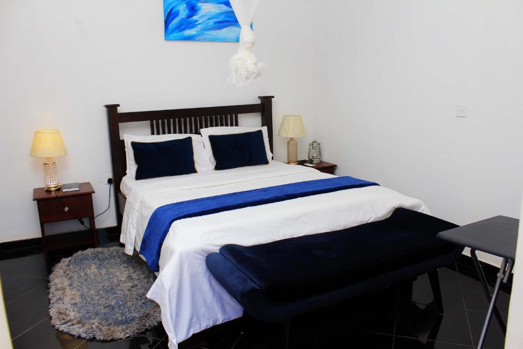 Gallery image of this property