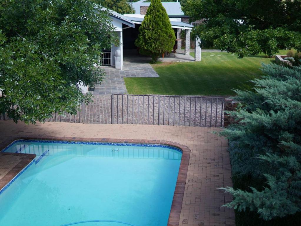 Πισίνα στο ή κοντά στο Aloes Guest House 62 on Meintjies