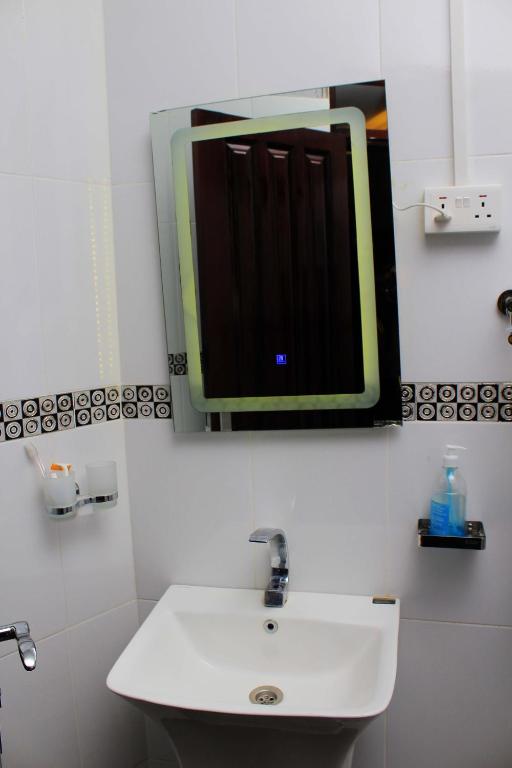 Gallery image of this property