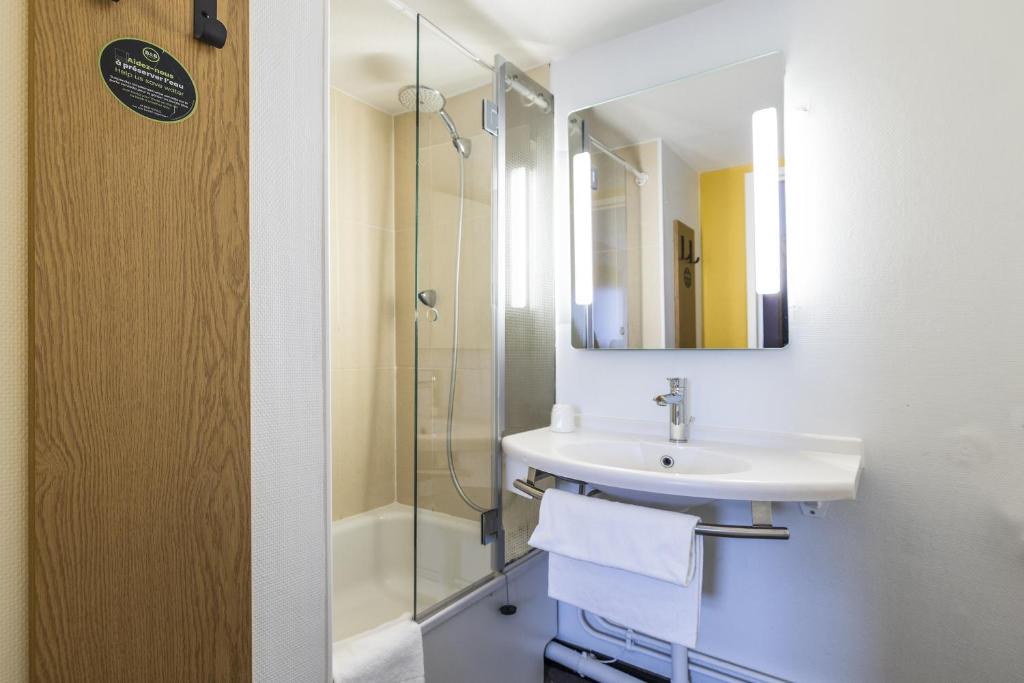 Bany a B&B HOTEL Perpignan Sud Porte d'Espagne