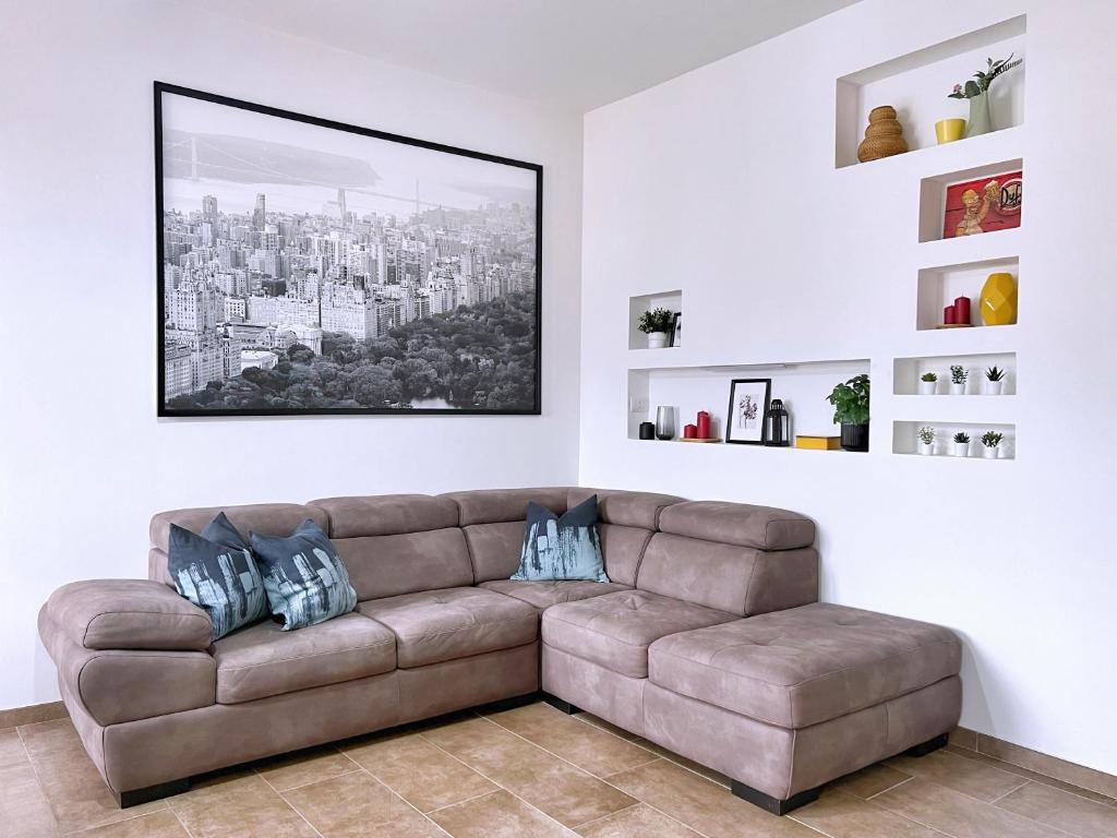 A seating area at UR NEST Filanda