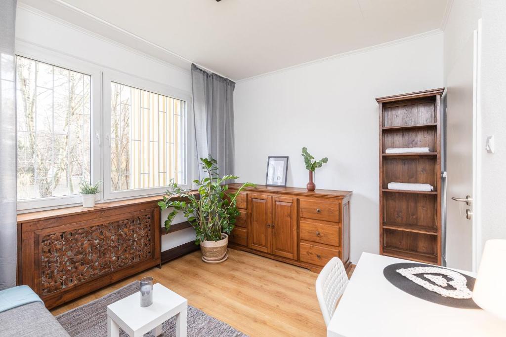 Fotografia z galérie ubytovania ROOM, Pirenejska 20 Cozy Rooms vo Varšave