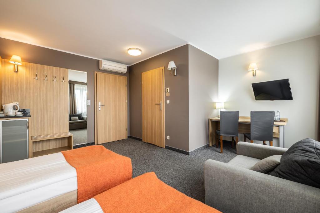 Kuchyň nebo kuchyňský kout v ubytování Hotel Leśny