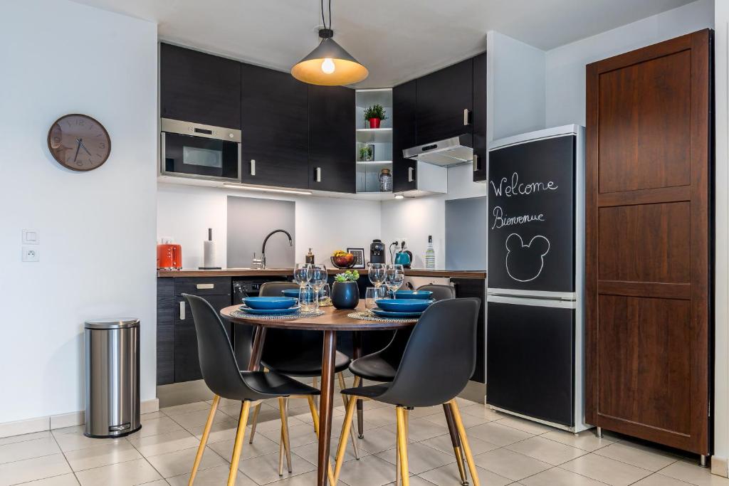 Chez Stéphane & Sophie - 10min DisneyLand, Free Parking, Big Garden - 14