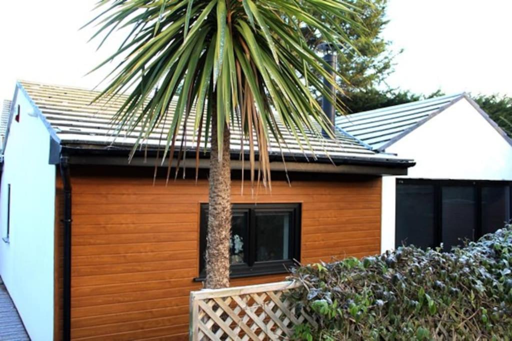 Annex at Orchard House Strictly No Parties, Barton in the Clay