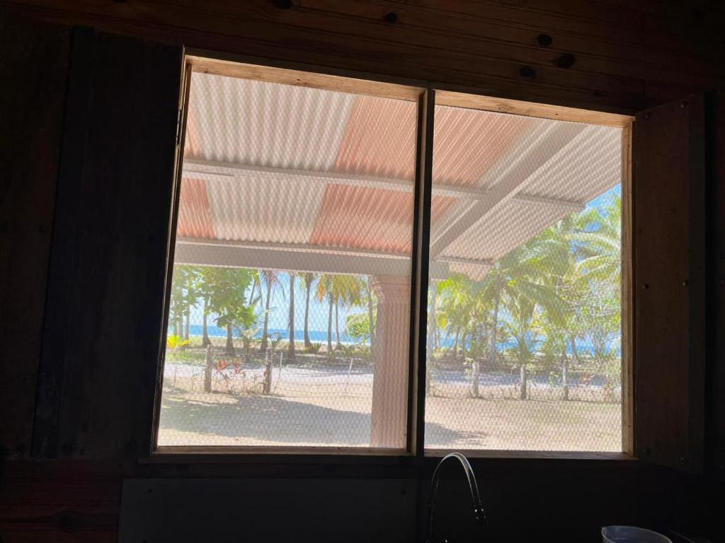Fotografie z fotogalerie ubytování Agradable cabaña frente al mar v destinaci Parrita