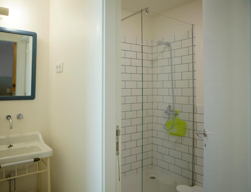 THE HOLY COW - Hostel & Suites - 3