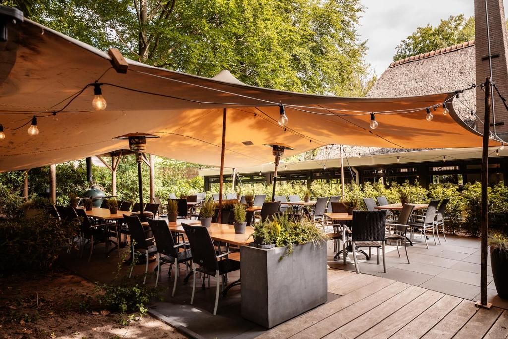 Restaurace v ubytování De Lunterse Boer
