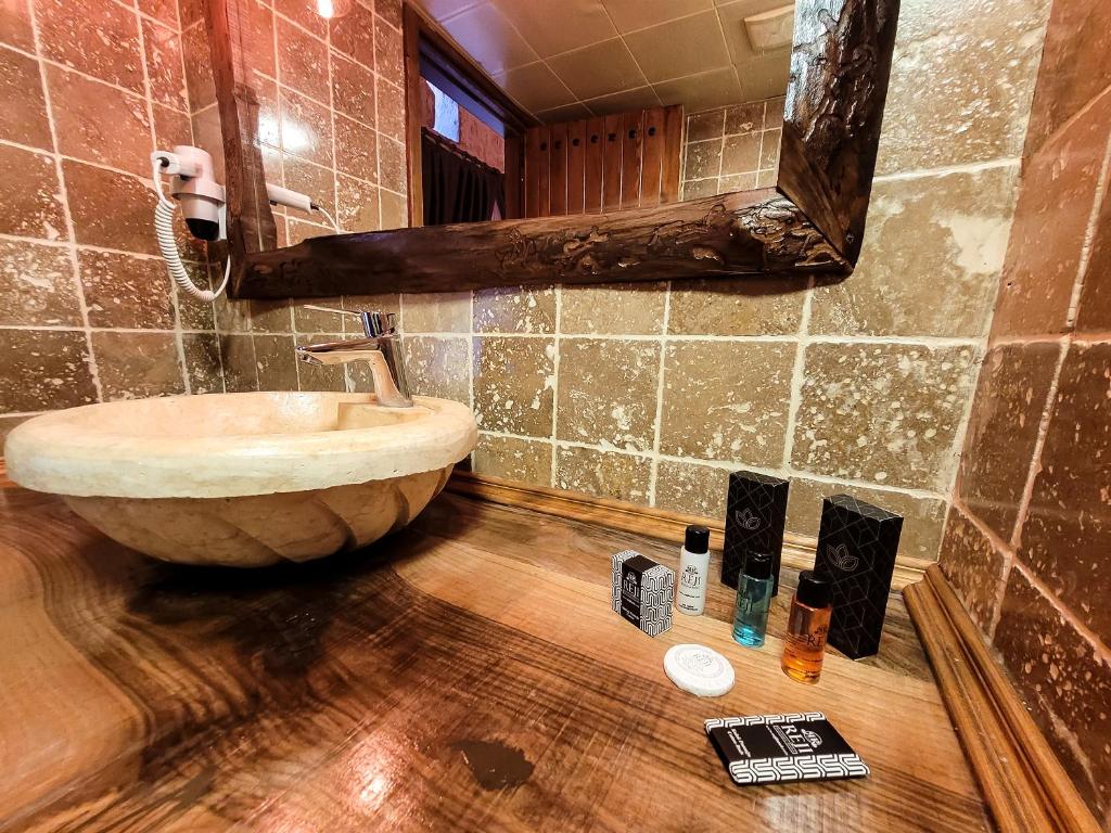 Reji Boutique Hotel - Standart Çift Kişilik Oda