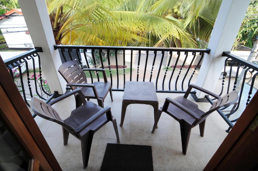 Park Lane Apartments - 4