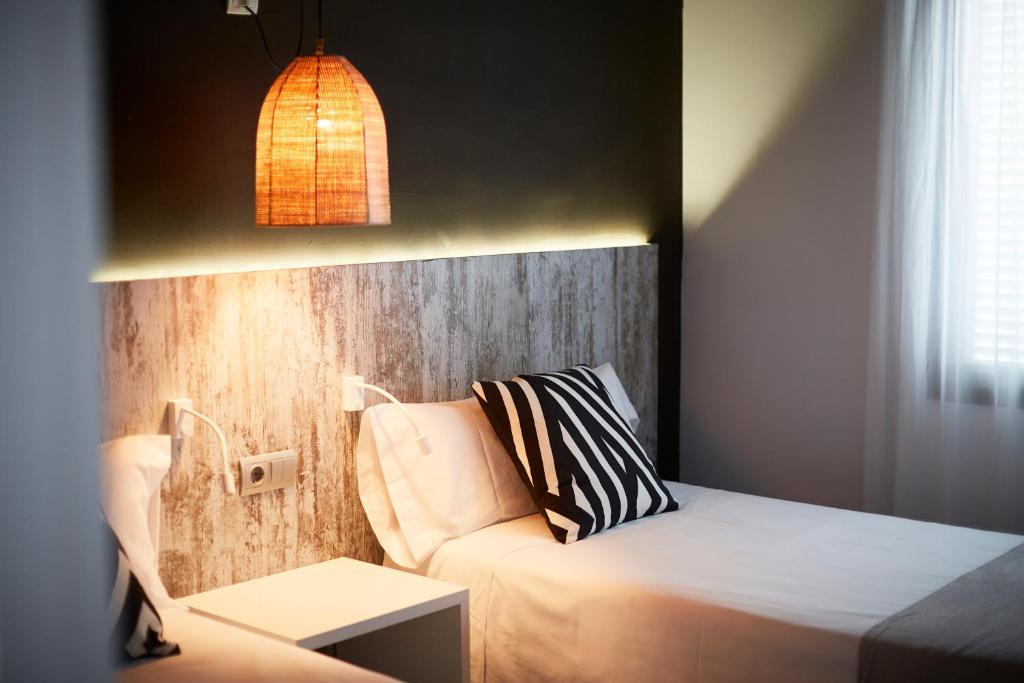 Aparthotel Vibra Mogambo - Adults only, Playa den Bossa ...