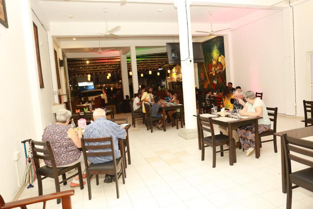 Restaurace v ubytování Coconut Primitive