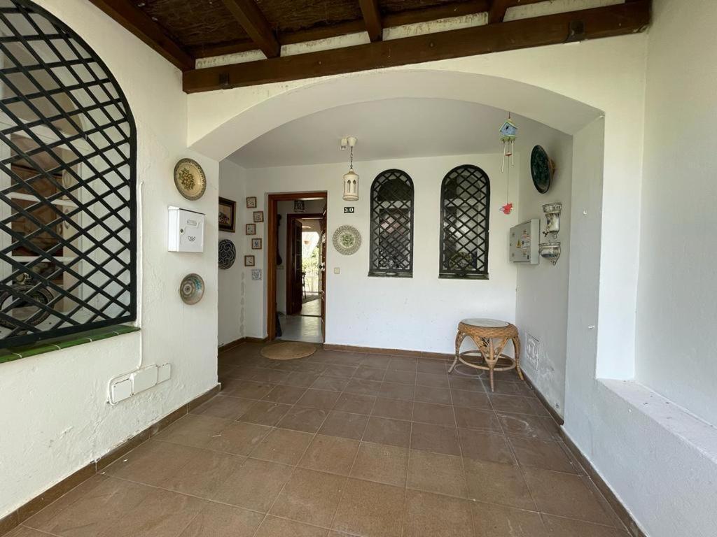 Fotografie z fotogalerie ubytování Spacious house with private pool next to Golf Club v destinaci Marbella