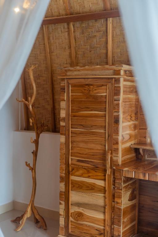 Penida Sunset Ocean View Bungalows - 16