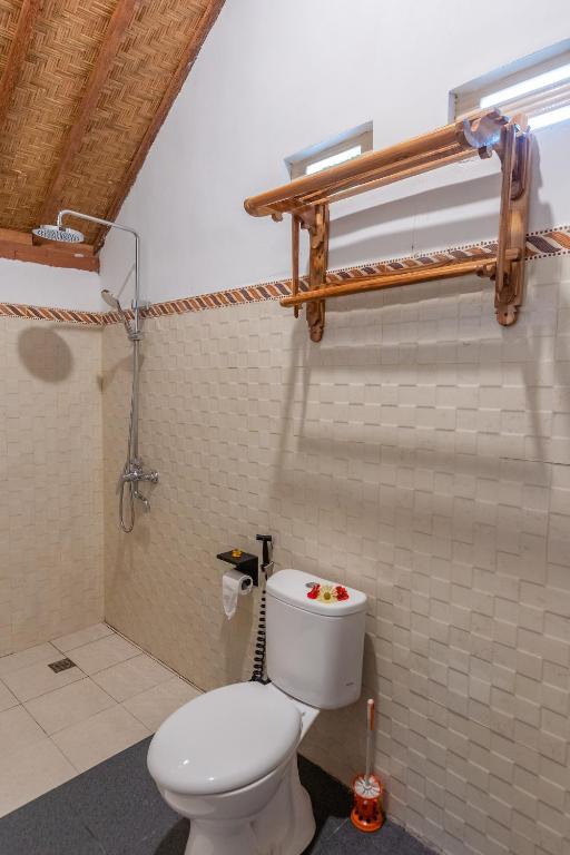 Penida Sunset Ocean View Bungalows - 15