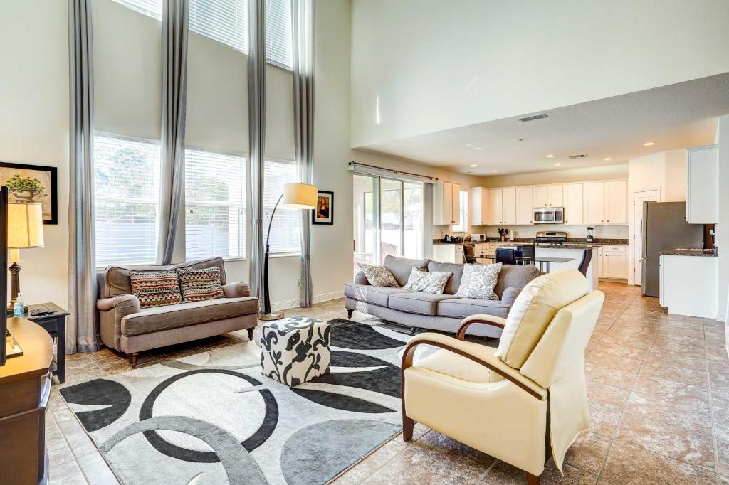 Seffner Home with Private Backyard Near Tampa!, Seffner Updated 2023