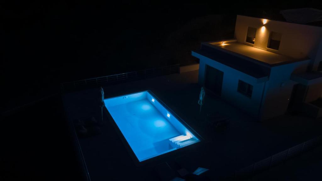 Bazén v ubytování Plataria Sunrise Resort nebo v jeho okolí