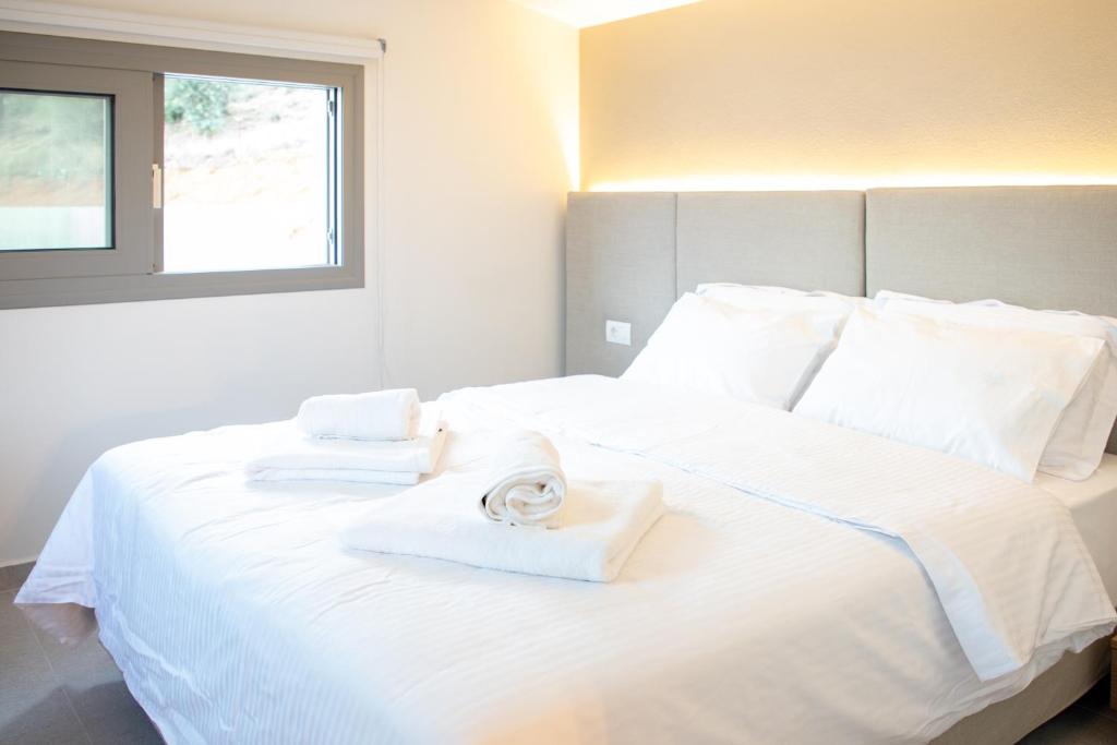 Postel nebo postele na pokoji v ubytování Plataria Sunrise Resort