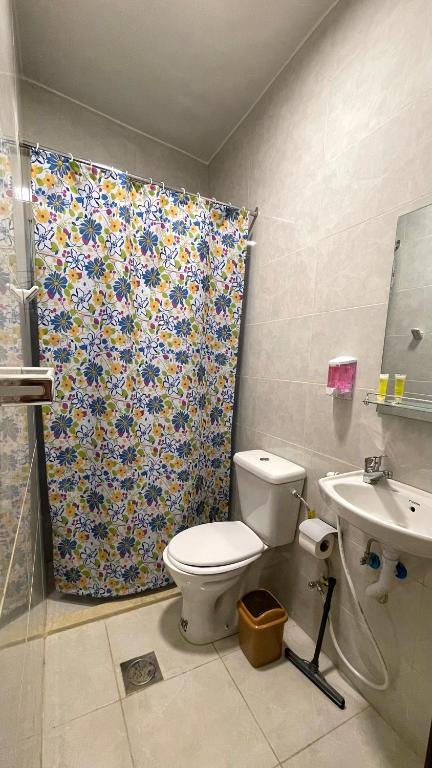 Koupelna v ubytování Ad Deir Guesthouse