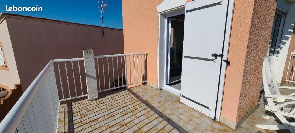 Fotografia z galérie ubytovania Appartement au calme à l'Orée du golf 1 v destinácii Cap d'Agde