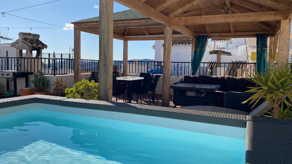 Bazén v ubytování Casa Palma nebo v jeho okolí
