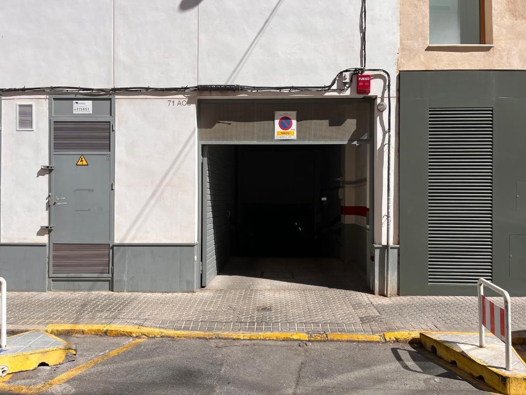 Fotografia z galérie ubytovania PISO NUEVO EN TRIANA v destinácii Seville