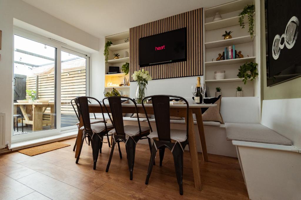 Dining area in the holiday home