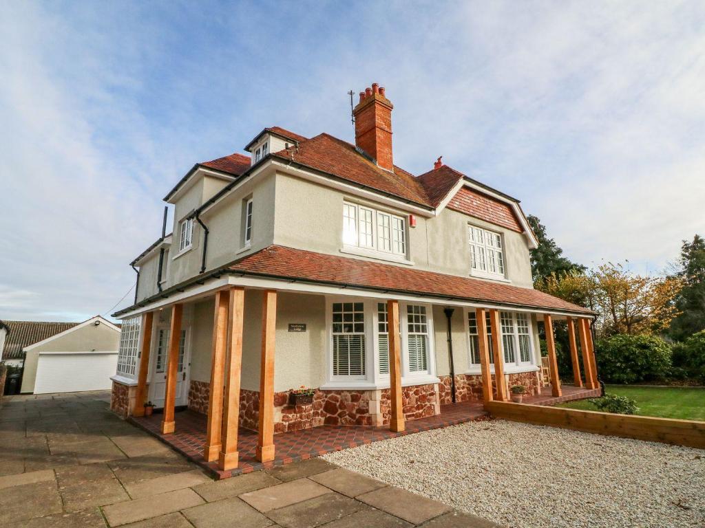 Westholme Lodge, Minehead (updated prices 2024)
