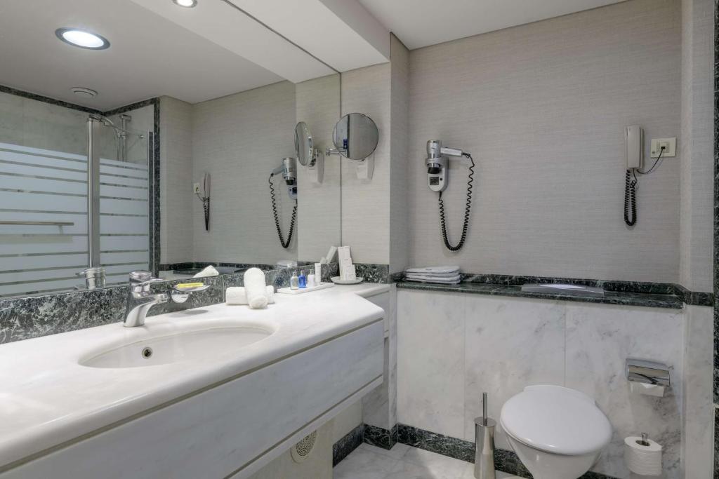 Radisson Blu Park Hotel Athens - Resim 35