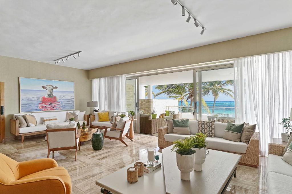 Costa Atlantica Punta Cana - Beach Vacation Condos - Drie Slaapkamers Appartement Met Bubbelbad