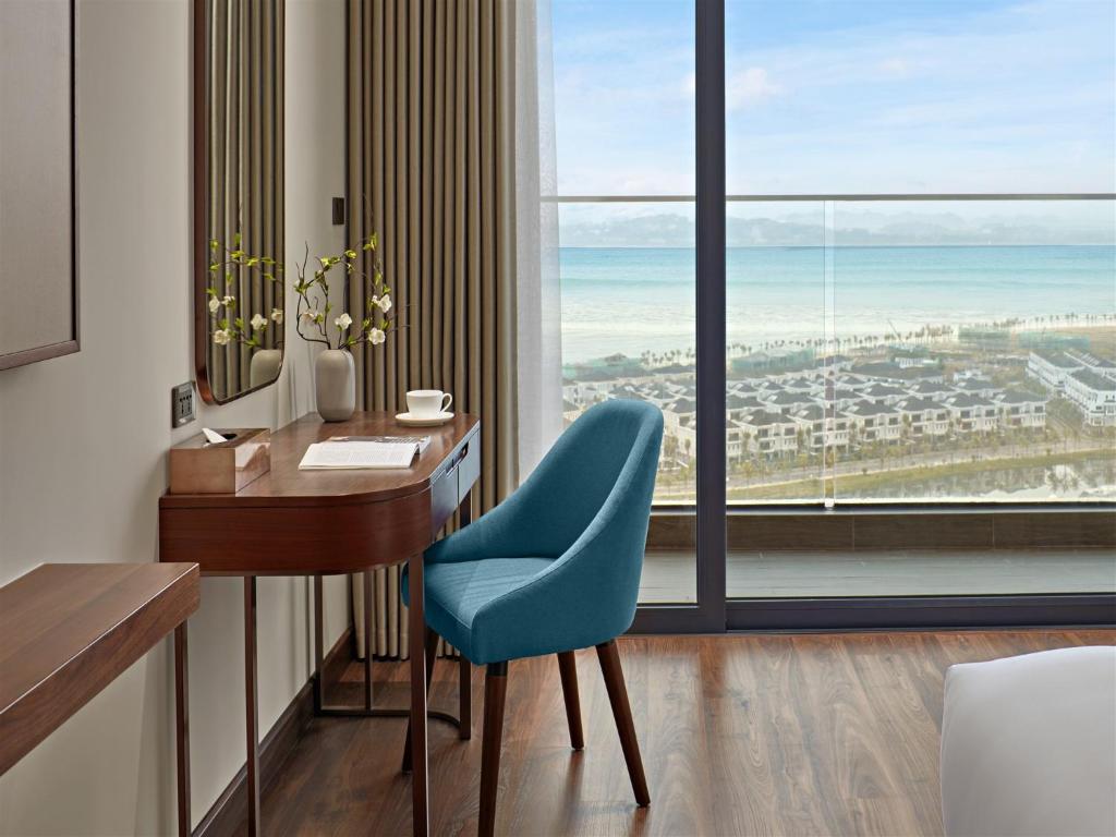 The Watson Premium HaLong Hotel - 17