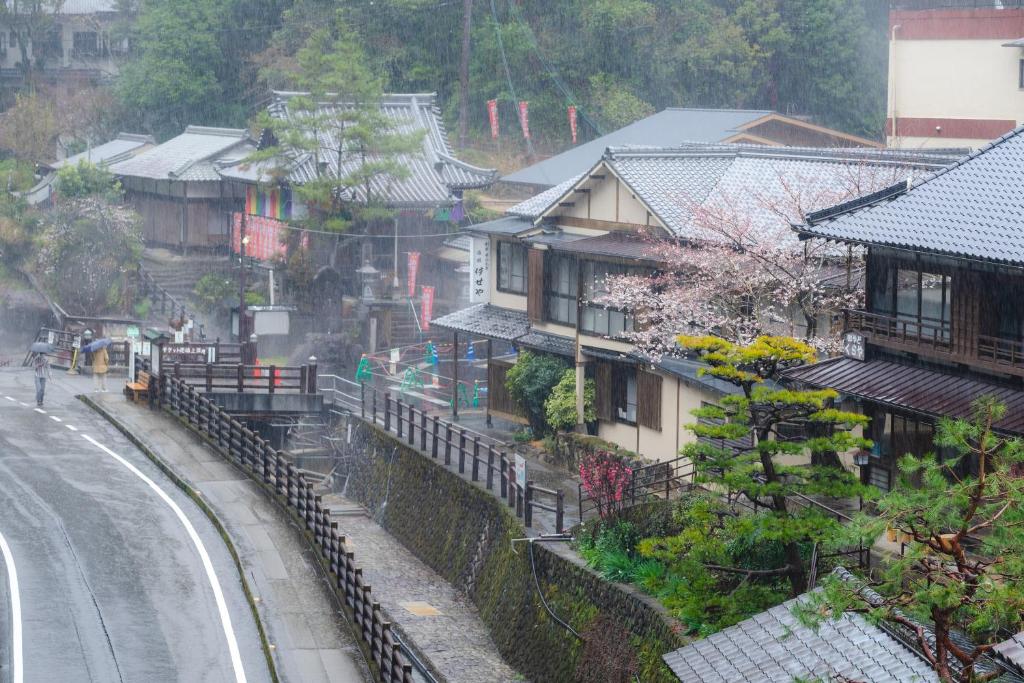 Budova, kde se ryokan nachází