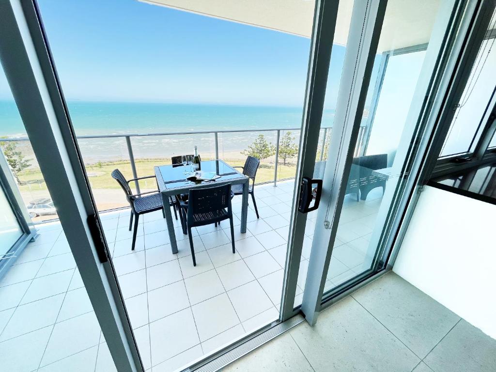 Balkón nebo terasa v ubytování Oshen Holiday Apartments Yeppoon