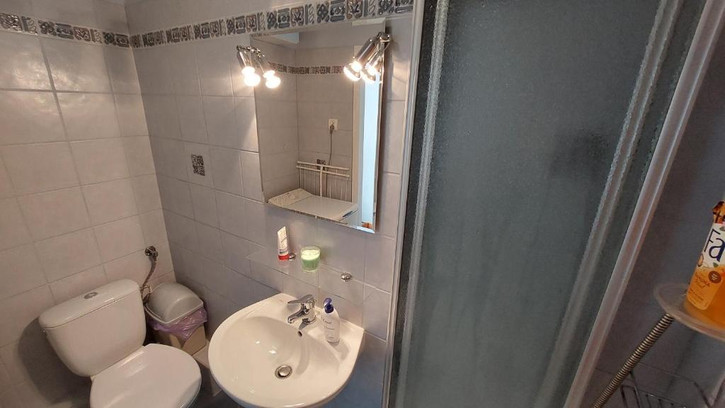 Kúpeľňa v ubytovaní Przytulny, spokojny, wyposażony apartament