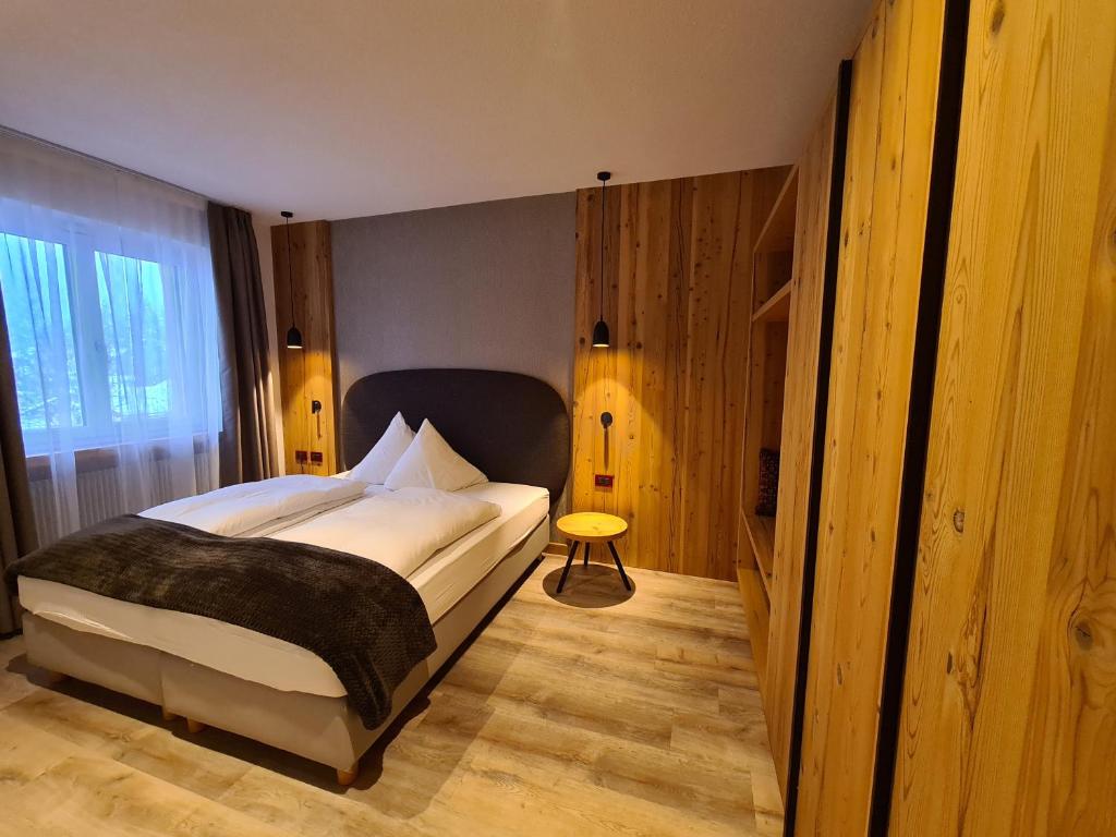 Posteľ alebo postele v izbe v ubytovaní Hotel Astoria