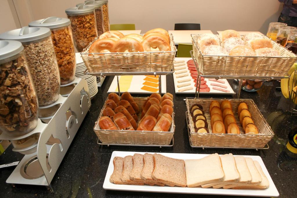 The Omega Hotel - Resim 17