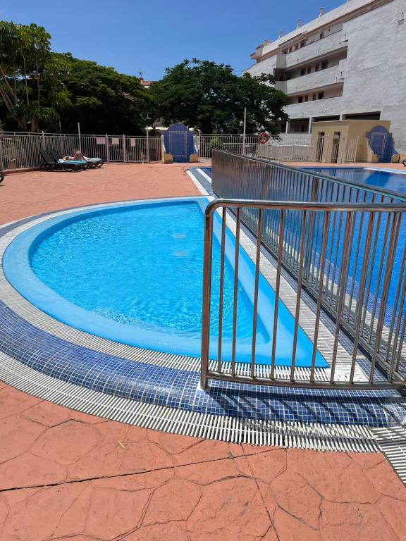 Bazén v ubytování Costa adeje Playa fanabe oasis dakota nebo v jeho okolí
