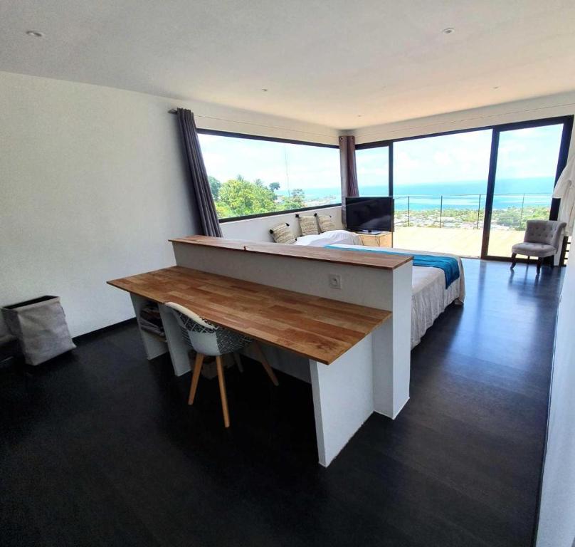 Villa Bounty with Private Pool and Panoramic Ocean Views - Bounty Lodge Tahiti - photo 5 - Tahiti, Polynésie