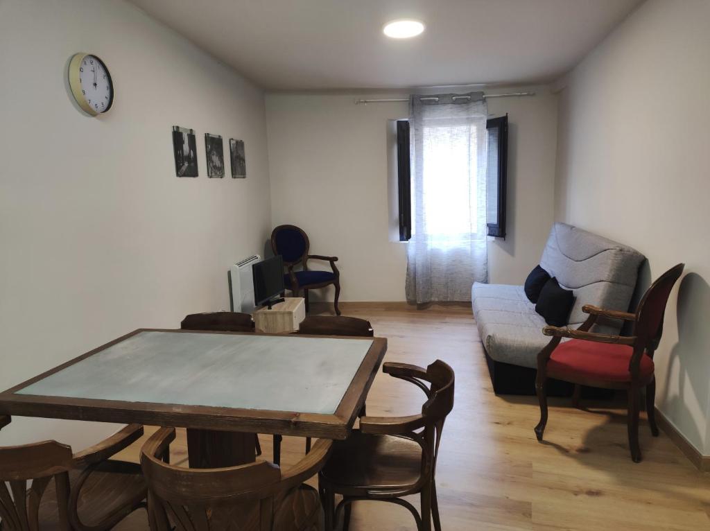 Posezení v ubytování APT 1 Acollidor al Centre Històric de Vic APTGARBI