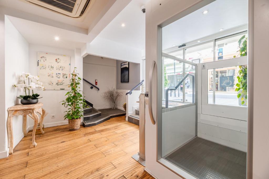 Hôtel Hoche - Resim 32