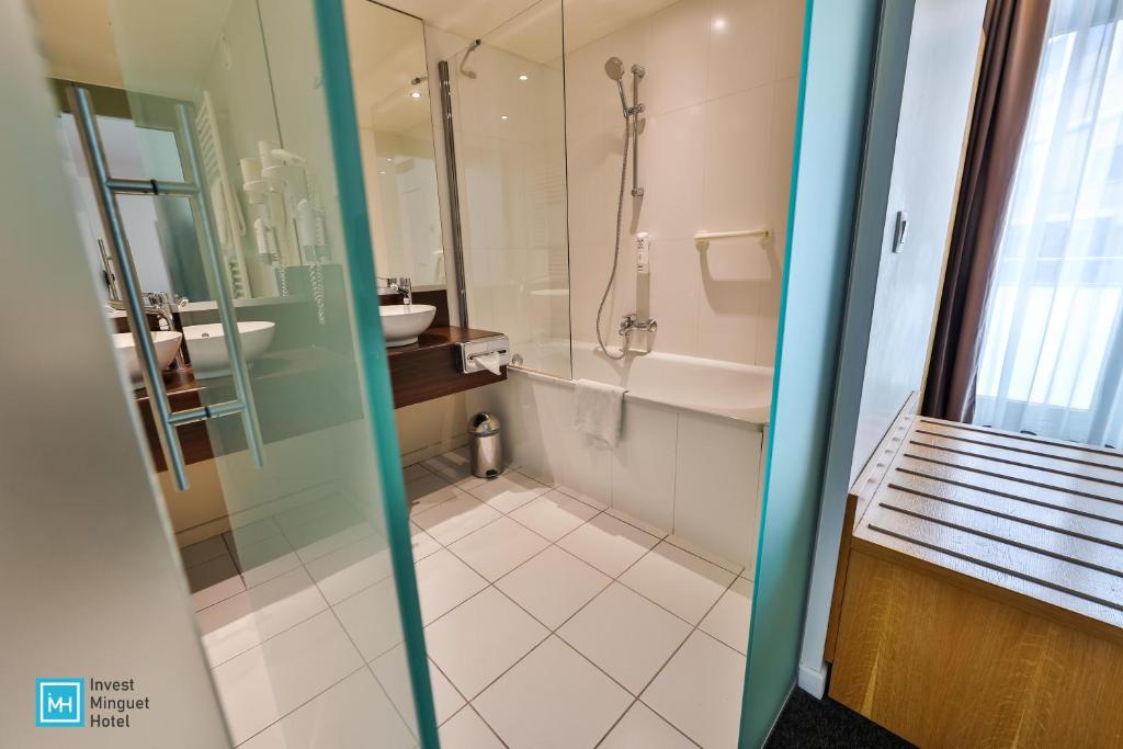 Koupelna v ubytování Hotel De La Couronne Liege