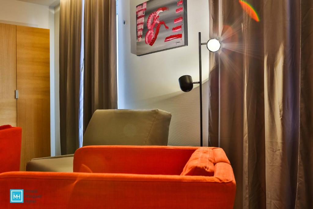 Posezení v ubytování Hotel De La Couronne Liege