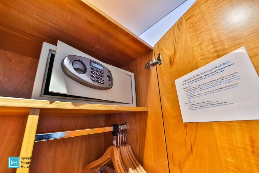 Hotel De La Couronne Liege - Resim 25