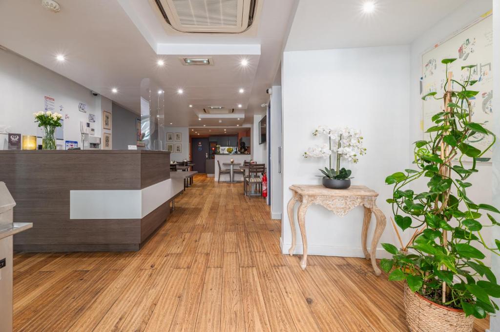 Hôtel Hoche - Resim 34