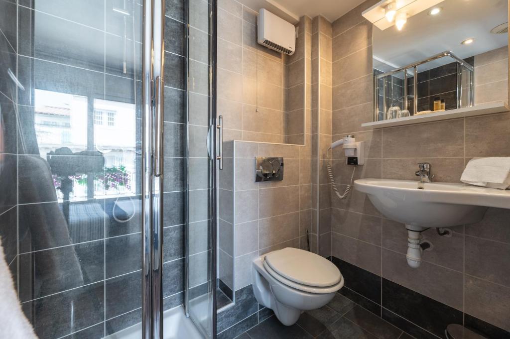 Hôtel Hoche - Resim 19