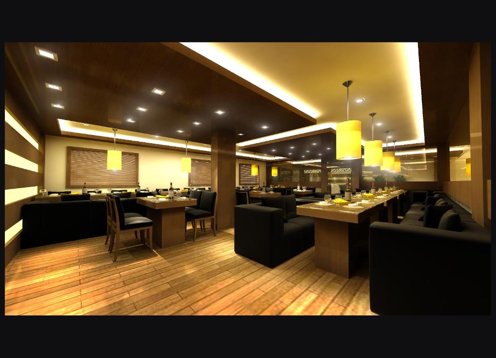 Hotel JUJU International - Housity