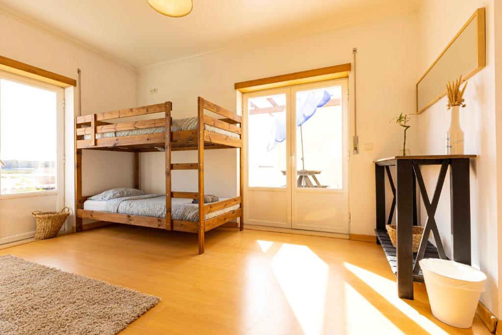 Pineapple Surf House - Double Room With Private Bathroom